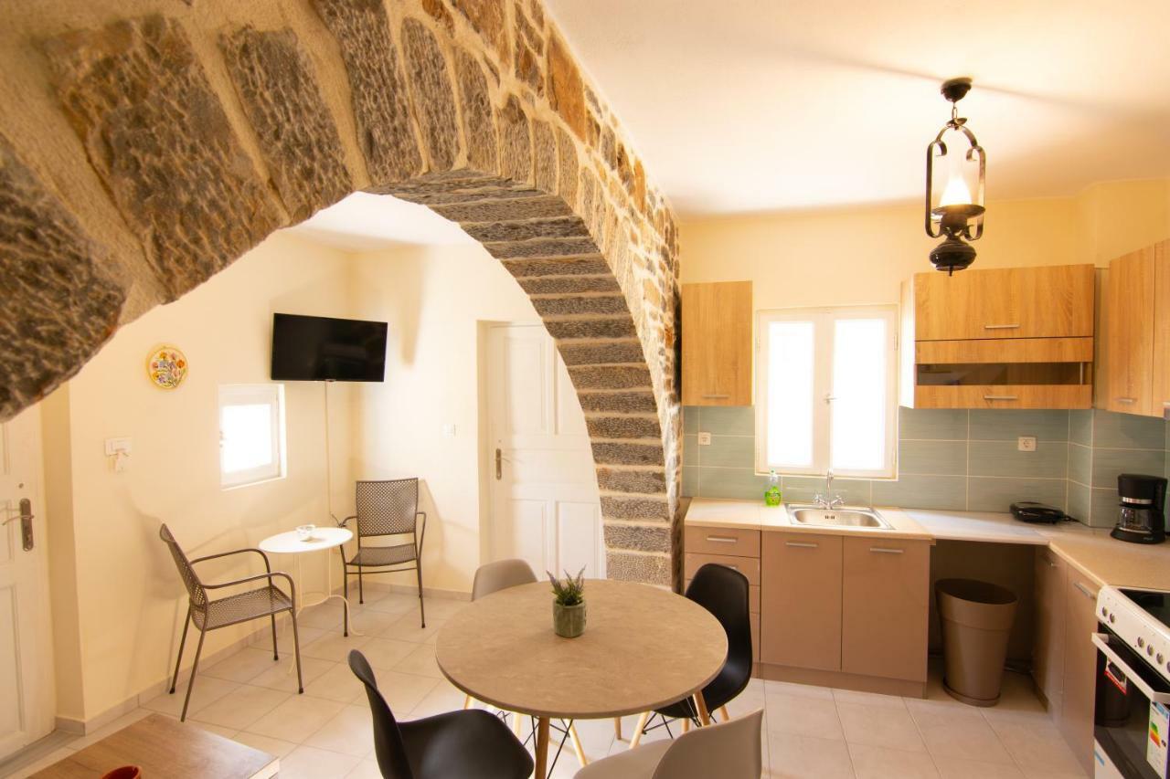 Lilas Traditional Maisonette إيلوندا المظهر الخارجي الصورة
