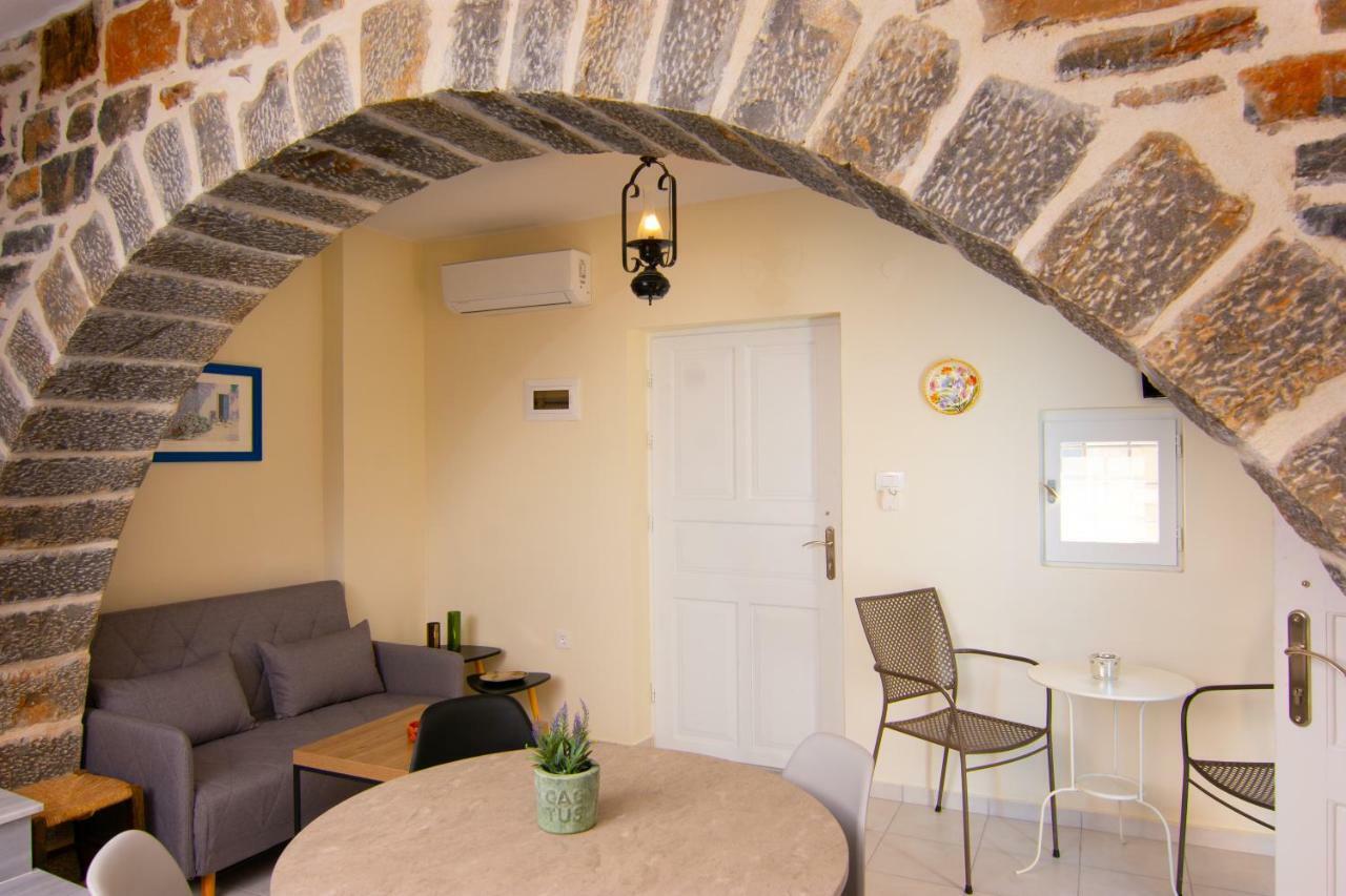 Lilas Traditional Maisonette إيلوندا المظهر الخارجي الصورة